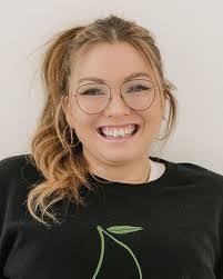 Candace Summerlin's Instagram, Twitter & Facebook