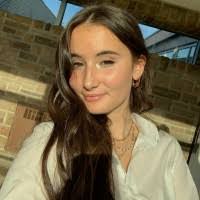 Michelle Frenette's Instagram, Twitter & Facebook