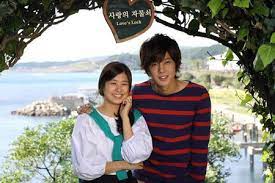 Galeri Super Cute Kim Hyun Joong Jung So Min Di Naughty Kiss Kapanlagi Com