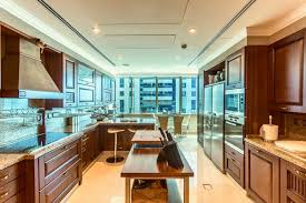 Buying the 5,700, square foot, 4 bedroom, 5 bathroom house will definitely be a juicy deal, not to mention an opportunity to live next to one of the greatest boxers. Roger Federer S 16m Penthouse In Dubai S Most Exclusive Tower Is A Paradise We Can Only Dream Of