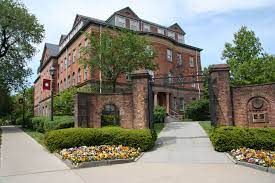 The total dormitory capacity, whether on or off campus, was about 15,941 students in the 2018 academic year. Winants Hall At Rutgers University Rutgers University Campus Rutgers University Rutgers