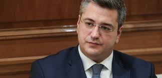 Περιφέρεια Κ. Μακεδονίας: Τριγμούς στην «Αλληλεγγύη» έφερε η διάδοχος του Απόστολου  Τζιτζικώστα | Xalkidiki Politiki