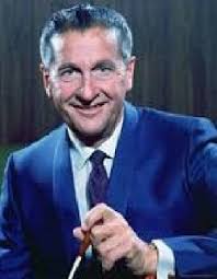 Happy Birthday to the tallest Welk performer Tom Netherton. A fine singer  who passed too early at age 70. Thanks for your service in Vietnam too👍