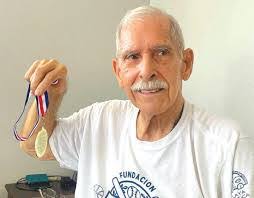 Joel Bonet's Instagram, Twitter & Facebook