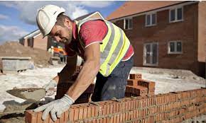 Le maçon est un ouvrier du bâtiment qui pratique la maçonnerie. Comment Choisir Un Bon Macon