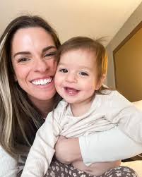 Rachel King's Instagram, Twitter & Facebook