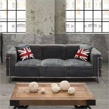 Cerchi un cuscino per il tuo divano o il letto di casa? Scegliere I Cuscini Per Il Divano Cuscini Con Bandiera Per Un Soggiorno In Stile Industrial Mobili Divano Denim Cuscini