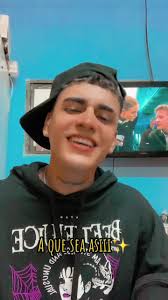 Me vuelve loco esta cancionn😆te gustooo??❤️‍🔥 #cumbia #romantica  #argentina #uruguay #musica #fyp #parati #viral #amor❤️ #lyrics