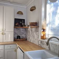 Creative kitchen backsplash ideas formal dining rooms. 23 Marble Backsplash Ideas That Fit Any Design Style