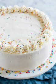 Birthday Cake The Perfect Funfetti Sprinkled Cake It S Perfectly Soft And Fluffy And Amazingly Delici Fall Birthday Cakes Round Birthday Cakes Funfetti Cake