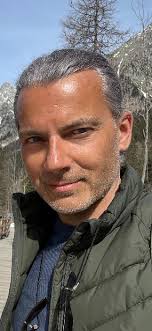 Curriculum vitae et studiorum