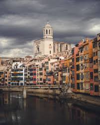 Welcome to barcelona girona airport official guide, a free, independent online guide. Barcelona To Girona A Game Of Thrones Medieval Day Trip Solosophie