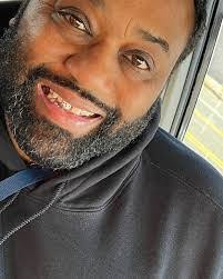 Joseph Gianni's Instagram, Twitter & Facebook