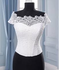 Weiche, gepolsterte cups setzen ihre brust perfekt in szene. Weiss Braut Korsett Hochzeit Korsett Kleid Detail Fur Etsy