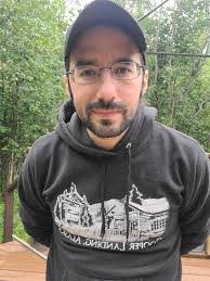 Dustin Muse's Instagram, Twitter & Facebook