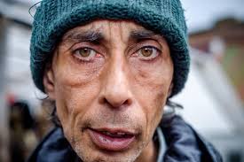 What lens to get with a close focusing distance for Pentax 67?