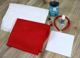 Who would win, cat in the hat or sturat little 2?. Try This Diy Cat In The Hat Costume At Home Party Delights Blog