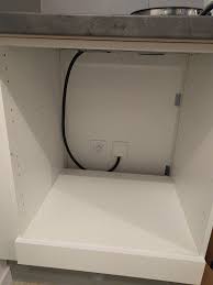 Pour un four encastrable standard, les dimensions sont généralement autour de 60cm de largeur et 60cm de hauteur. Four Encastrable Dimensions Choix Et Pose