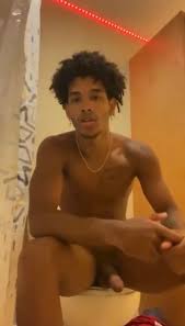 Cocky str8 college jock - ThisVid.com