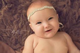 In the process of planning and designing Christmas mini sessions and now is  the time to let me know of any ideas/requests.