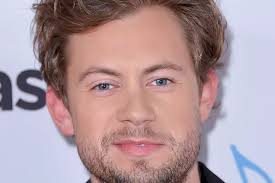 News Roundup: Brandon Lay's a Dad, Charlie Worsham's Wed + More