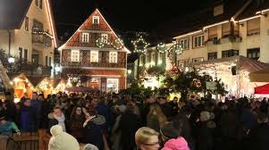 Ich muss schnell essen, denn meist ist es relativ kalt und das essen kühlt schnell ab. Oberkirch Sagt Dreitagigen Weihnachtsmarkt Ab Baden Online Nachrichten Der Ortenau Offenburger Tageblatt