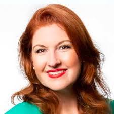 Candice Hodges's Instagram, Twitter & Facebook