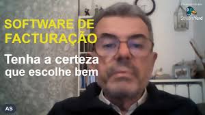 Software de facturação online versus instalação local