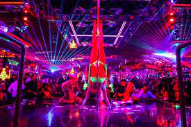 Maybe you would like to learn more about one of these? Gentlemen S Club Crazy Horse 3 Now Accepting Payments In Bitcoin Blocktribune