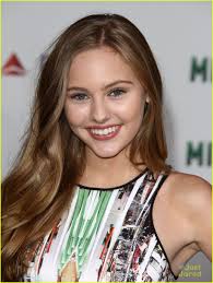 The Cast of 'Fallen' Make First Red Carpet Premiere Together For 'Million  Dollar Arm': Photo 672512