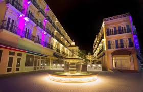 Ia terletak dalam jarak 15 minit berjalan kaki ke jonker street dan 10 minit pemanduan ke mahkota ia menawarkan bilik yang berhawa dingin dengan hiasan moden dan lantai kayu keras. 5 Hotel Mewah Tetapi Murah Di Melaka