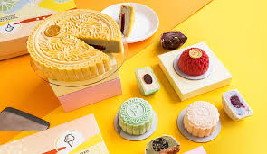 Malaysia day mooncake festival run 2019 date : 5 Unique Mooncakes To Be Over The Moon For This Mid Autumn Festival Free Malaysia Today Fmt
