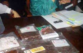 Daging babi hutan memiliki tekstur sedikit lebih halus dari daging sapi bahkan nyaris sama. Dendeng Celeng From Paiton With Love
