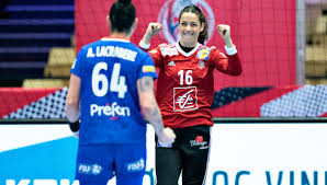 This is a paragraph.it is justify aligned. Handball Darleux Brest Je Souhaite A Toutes Les Joueuses De Pouvoir Avoir Un Bebe Pendant Leur Carriere
