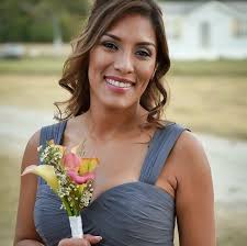 Clinton Campaign Targets Young Latino 'Bilennials'