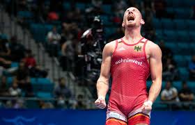 Der athlet aus musberg ist voll fokussiert auf die olympischen spiele in tokio. Ringen Corona Geschwachter Stabler Verzichtet Auf Mogliche Wm