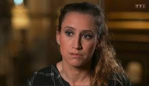 Valérie bacot obtient un bep agricole en services à la personne, mais ne travaillera pas car son conjoint s'y oppose. 5lvgnl1x07evom