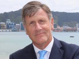 Airport appoints former PM chief of staff to board