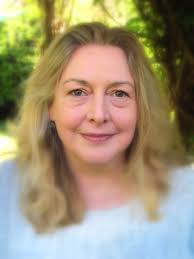 About me, Henrietta Bond — Rewarding Relationships