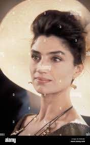 Gerardo Vera's Instagram, Twitter & Facebook