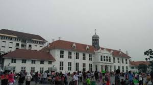 Salah satunya adalah di kawasan wisata kota tua jakarta. Liburan Kota Tua Masih Jadi Primadona
