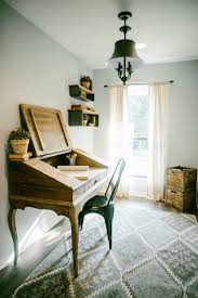 Rob bailey & the hustle standard. Pin On Fixer Upper Joanna Gaines Magnolia Farms