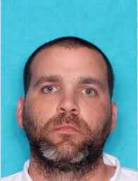 Man charged with third DUI after New London Road crash