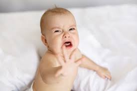 Salah satu tanda bayi susah buang air besar yaitu jika ia tidak bab minimal tiga kali dalam seminggu. Bayi Susah Bab Ini Pertolongan Pertama Yang Bisa Dilakukan Halaman All Kompas Com