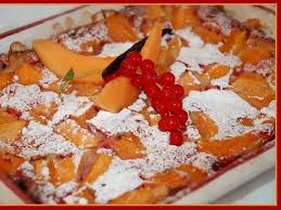 Recette De Clafoutis Au Melon Et Groseilles A La Vanille Recette Recette Clafoutis Groseille Clafoutis Aux Fruits