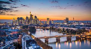 Qatar Airways Call Centre Office In Frankfurt Germany Airlines Airports