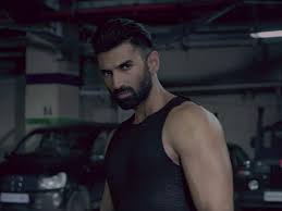 Aditya Roy Kapur On Ditching The Chocolate Boy Look In Malang Been Waiting For The Chance To Do Something Like This Hindi Movie News Times Of India Welcome to your dark side (2020) and истинное лицо (2019). aditya roy kapur on ditching the