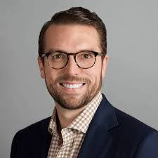 Kenyatta Hicks's Instagram, Twitter & Facebook