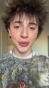 Brennan🔛🔝 (@brennan.myers7)’s video of brennan and his gf