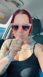 Mary Caples's Instagram, Twitter & Facebook